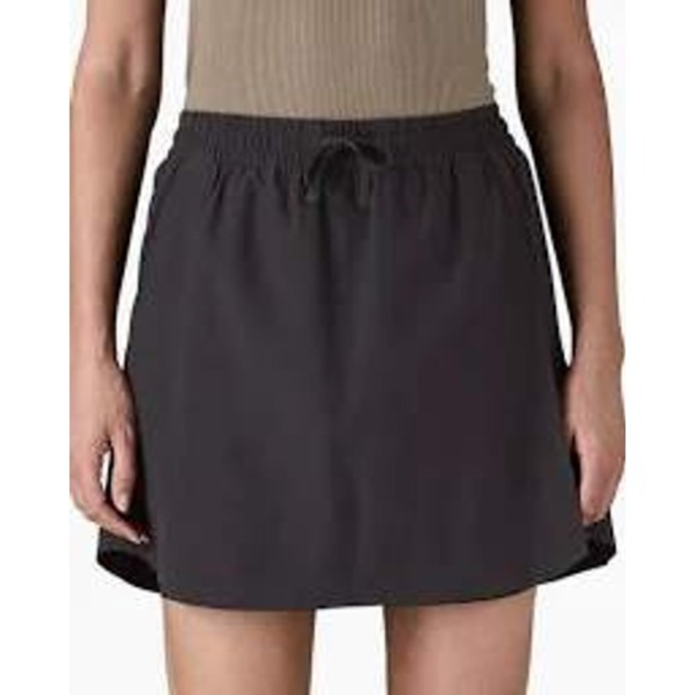 Patagonia Fleetwith Skort Black Stretch Active Athletic Womens Size Small